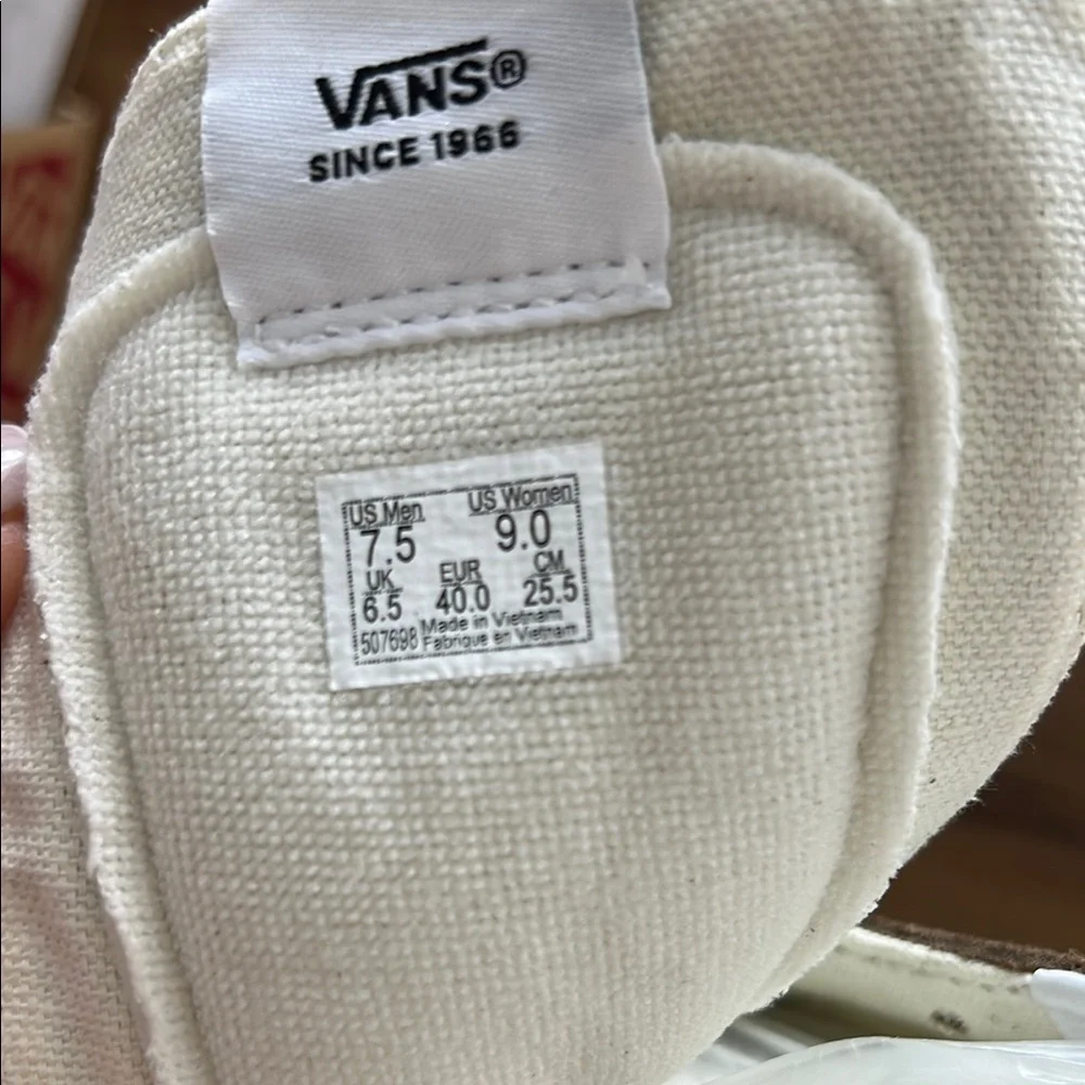 VANS SK8 HI BRAND NEW - Picture 8 of 8